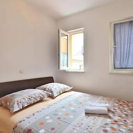 Апартаменты Holiday House