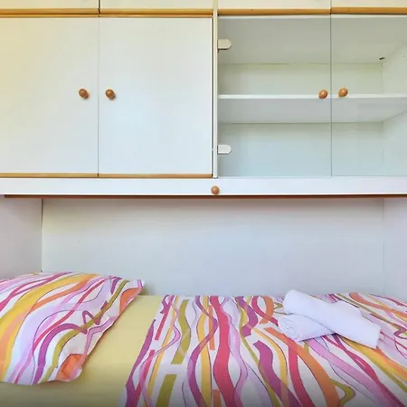Апартаменты Holiday House